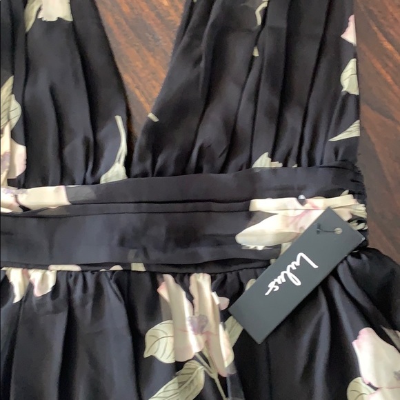 Lulu’s size S Dress - Picture 4 of 6